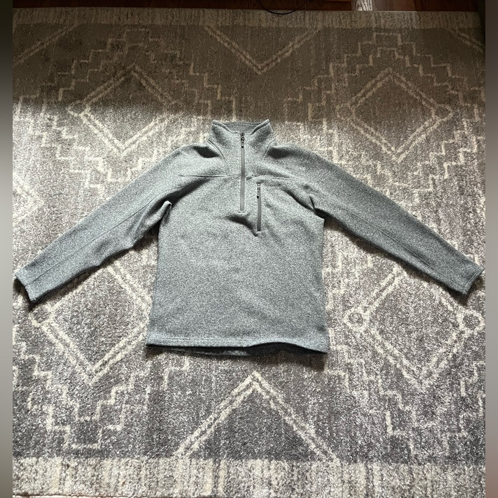 Simms Pull Over